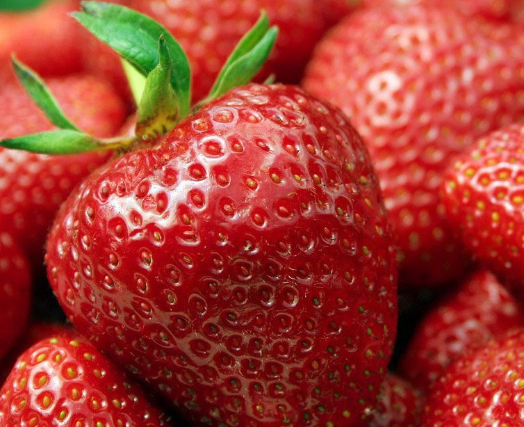 Elementos Químicos do Morango, Vitaminas e Nutrientes